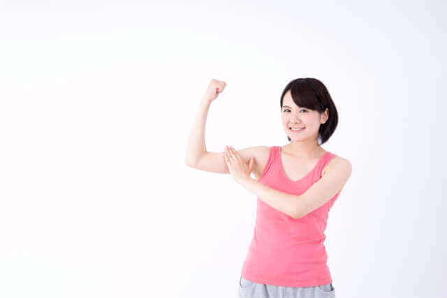 インナーを着るだけで姿勢矯正ができる?その効果のまとめ