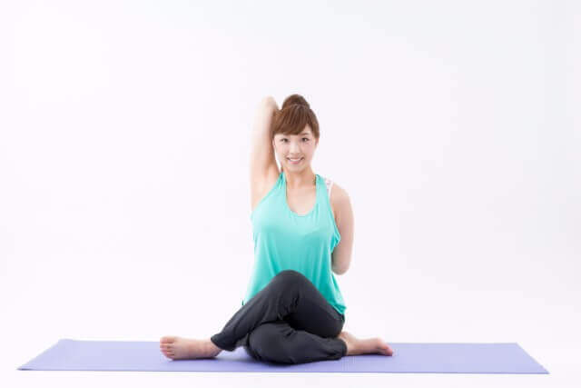 椅子の良い姿勢の座り方悪い姿勢の座り方